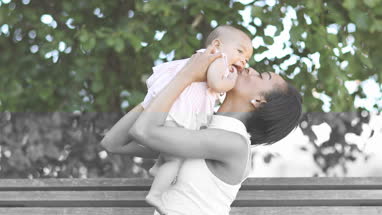 Afro-american mother and baby