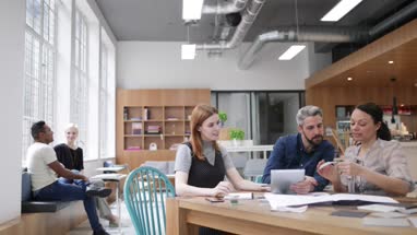 Teamwork in a project planning meeting 